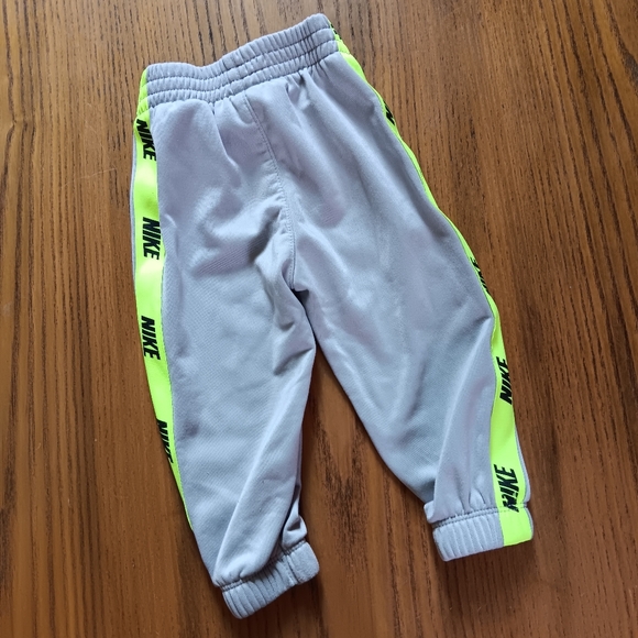 9m Nike outfit - Picture 5 of 7